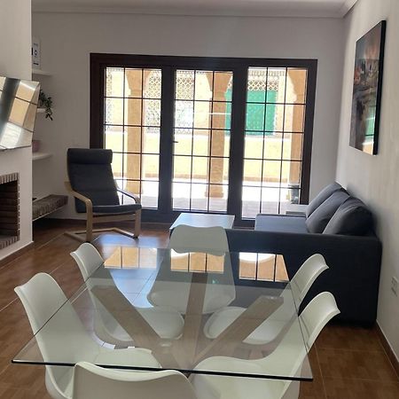 Bahia Sur Deluxe Lägenhet San Fernando Exteriör bild