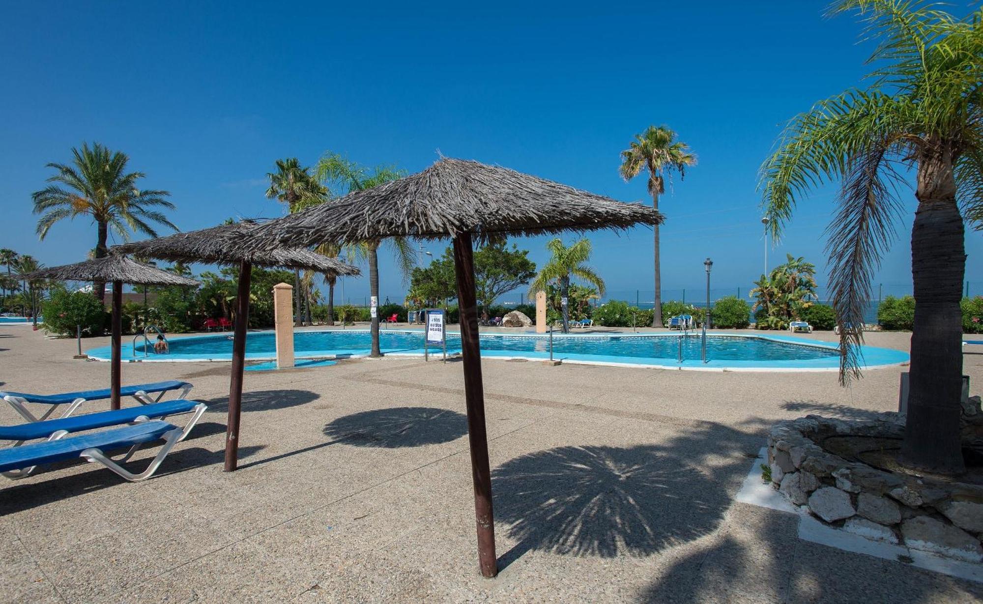 Bahia Sur Deluxe Lägenhet San Fernando Exteriör bild