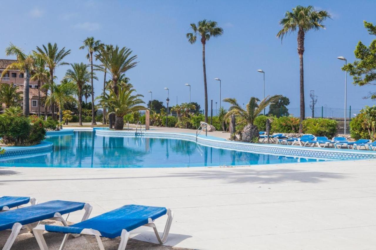 Bahia Sur Deluxe Lägenhet San Fernando Exteriör bild