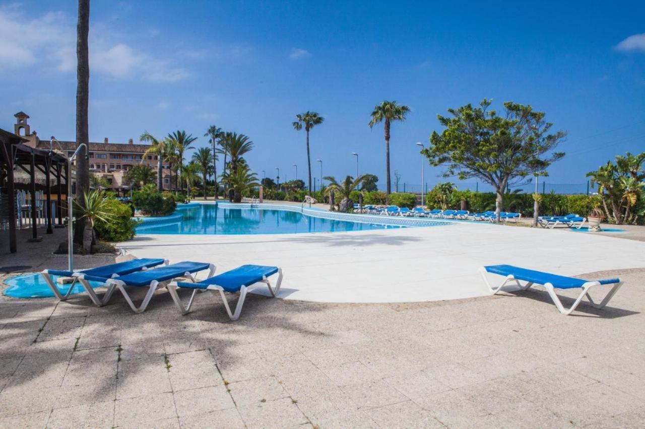 Bahia Sur Deluxe Lägenhet San Fernando Exteriör bild